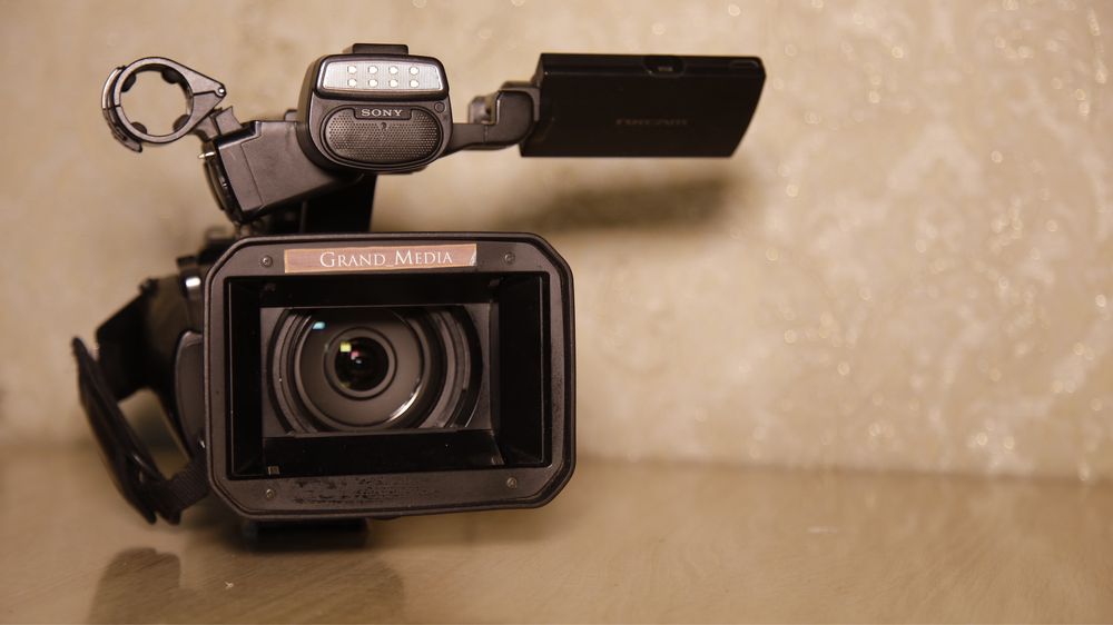 Sony HXR-NX3 продам