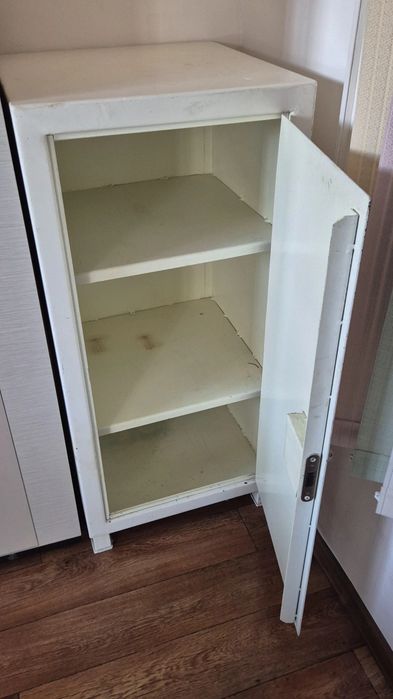 сейф металлический