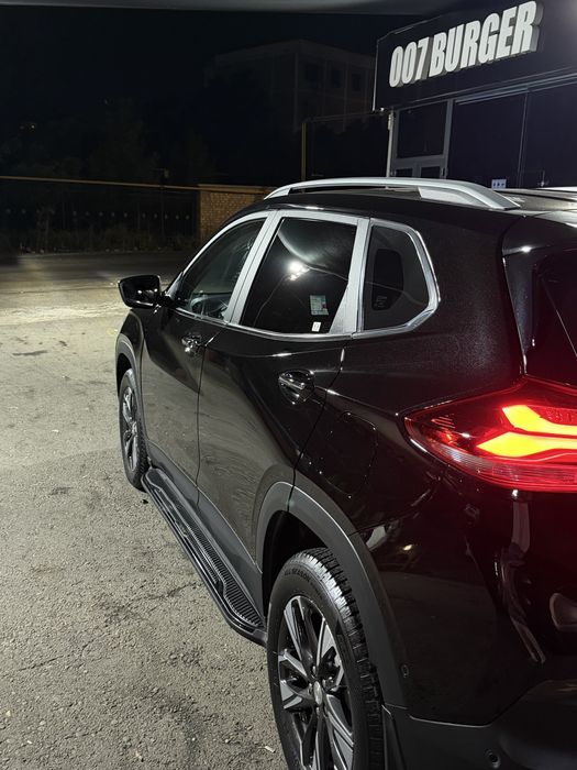 Chevrolet tracker 2