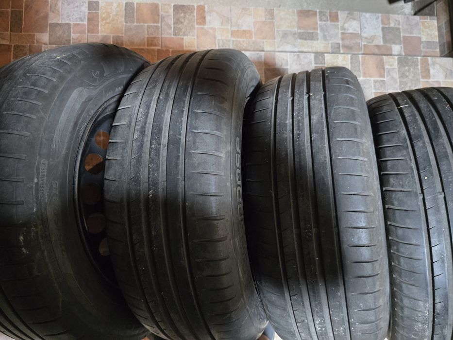 Jante tabla 16 5x112 7j et45  Cauciucuri de vara 215/60/R16 Dunlop Skoda Yeti