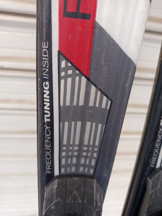 Ски със автомати