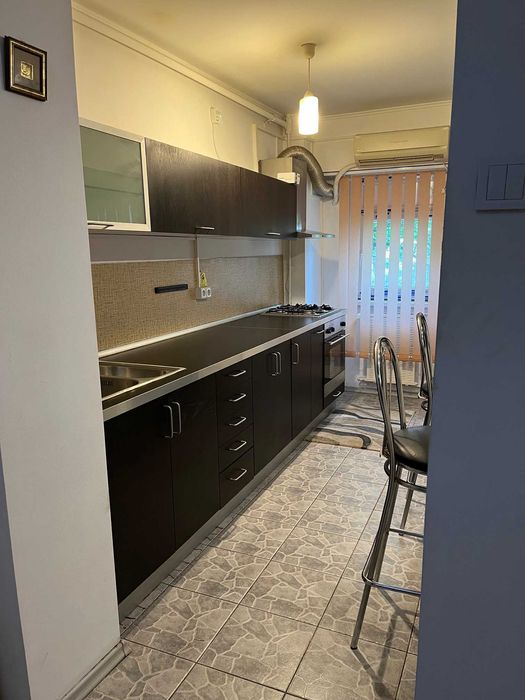 Proprietar vand garsoniera 42 mp, Facultatea de constructii