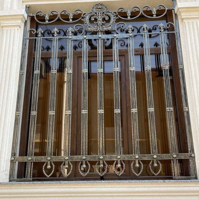 Darvoza  Reshotka Naves Ворота Двери Навесы Огрождения