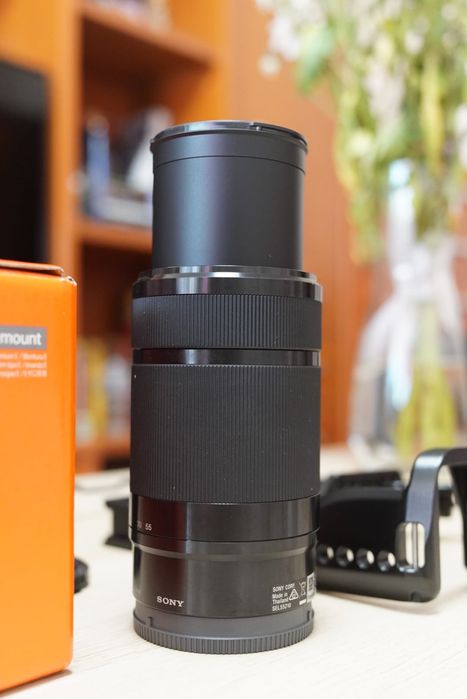 Obiectiv SONY 55-210mm F4.5-6.3 OSS (VANDUT)+ Cage SmallRig pentru SONY a6600 + accesorii