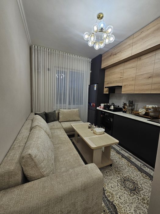 Сдается 2-3 х комнатная квартира .
Район: 5/3 16 этажка 
Этаж: 3
Цена: