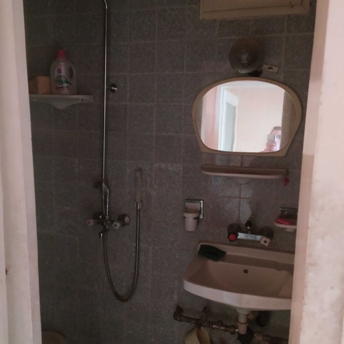 Продава се Тристаен апартамент в Плевен, Идеален център - 83 кв.м за 1446 €/кв.м - Снимка #6