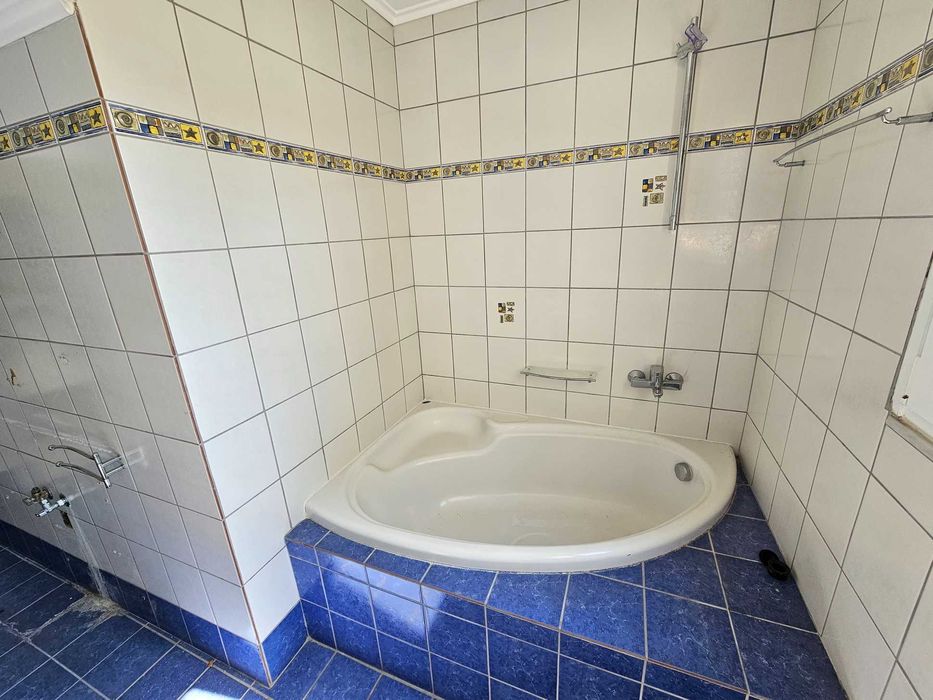 ПРОДАВА се апартамент 134 кв.м. в PALIO Кавала (код 8069)