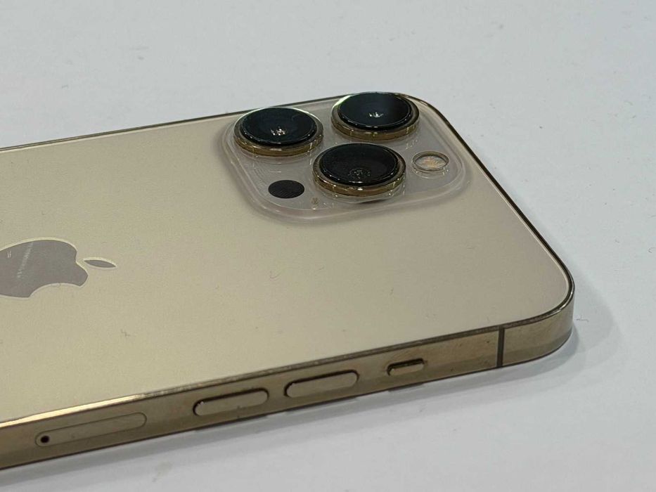 Apple iPhone 13 Pro Max 256GB- 76%
