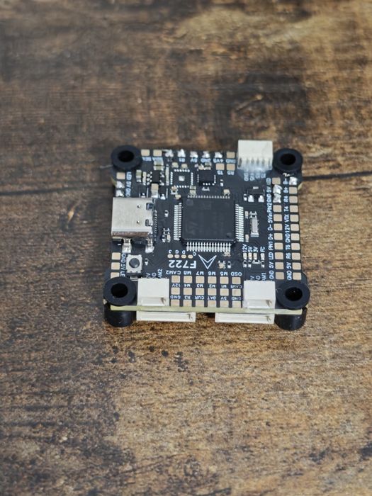 Stack DAKEFPV F722 8s 70A