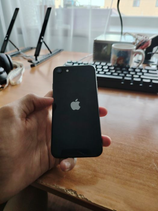 iphone SE2 100% акб