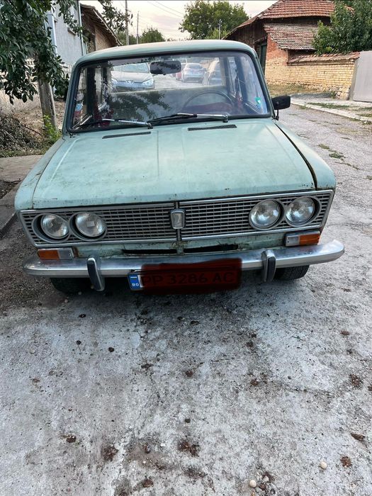 Лада 1500, бензин ,цвят зелен