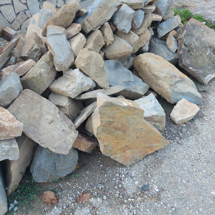 ПРОМОЦИЯ!!!Камъни за огради 4м³