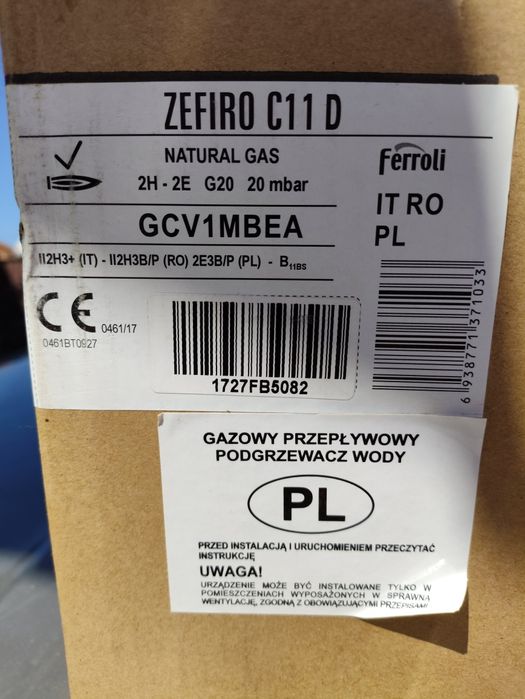 Vând boiler pe gaz Ferroli