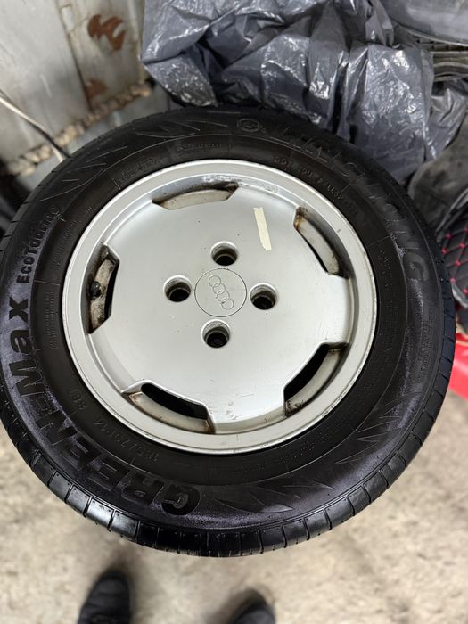 Продам диски с шинами Audi b3/b4