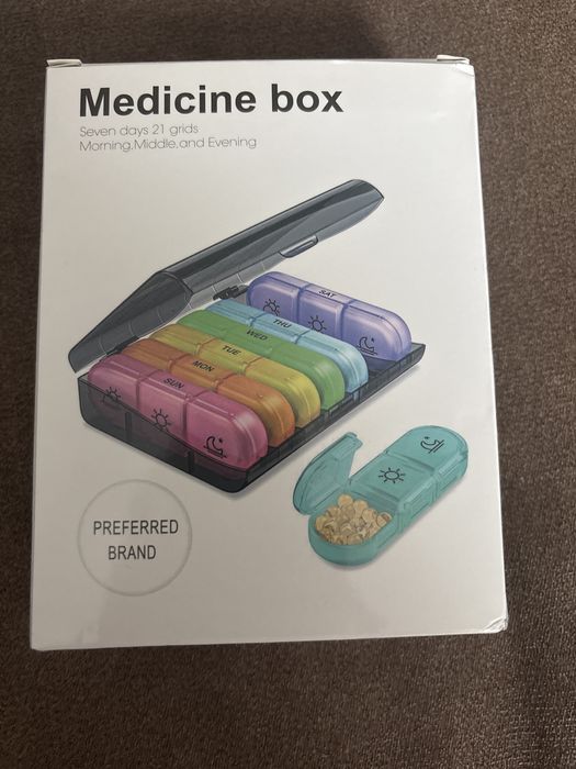 Таблетница Medicine box