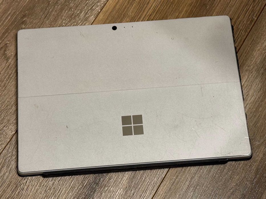 Microsoft Surface Pro 5 i5-7300U/4RAM/128SSD/Intel HD 620/QHD Touch