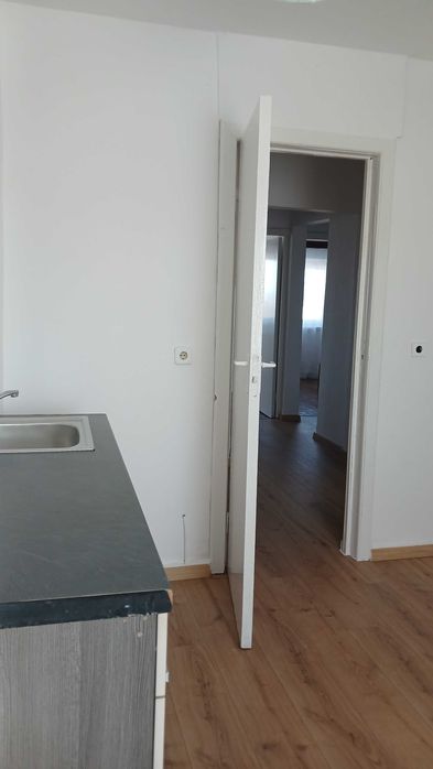 Apartament 3 camere Centru
