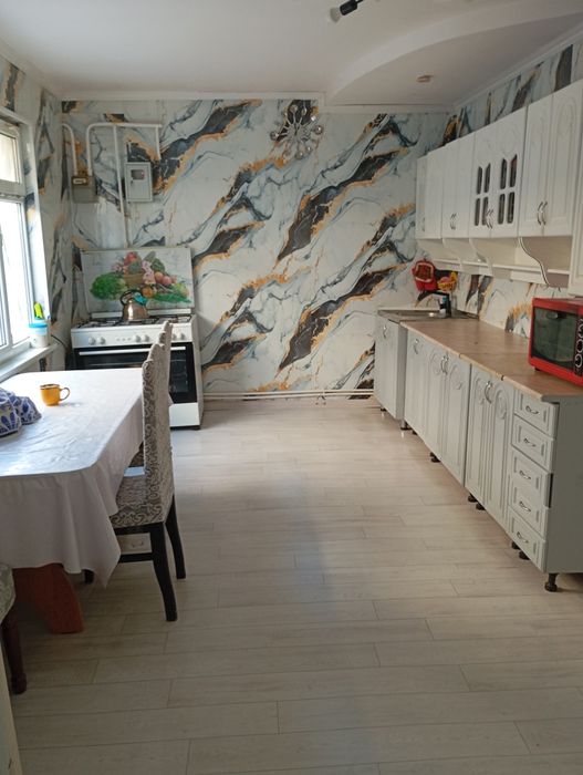 Продам дом, из 6-ти комнат