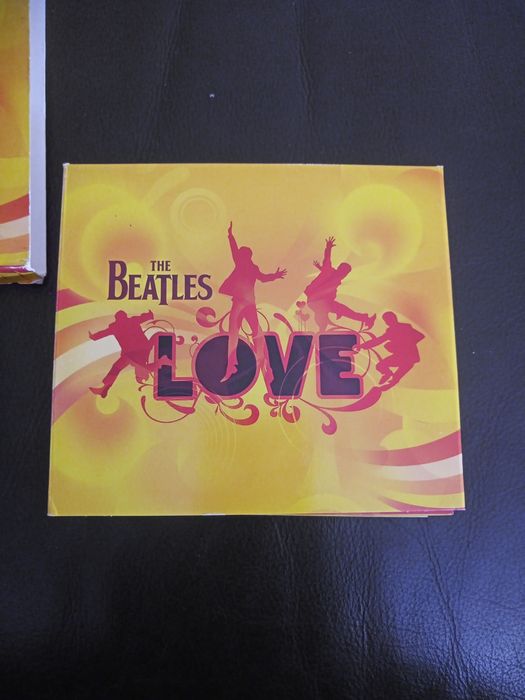 BEATLES THE СD и DVD два броя комплекти