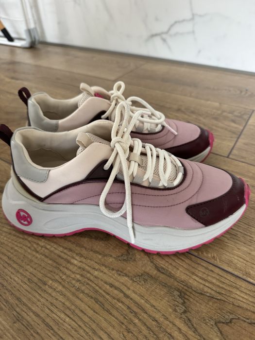 Кецове michal kors