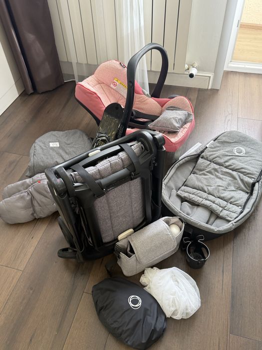 Продам полным комплектом компактную коляску Bugaboo Ant