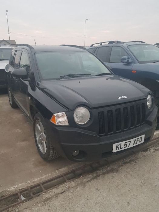 Dezmembrez jeep patriot/ compass 2.0crd 4x4 manual.