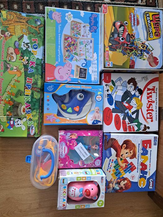 Детски занимателни и музикални играчки