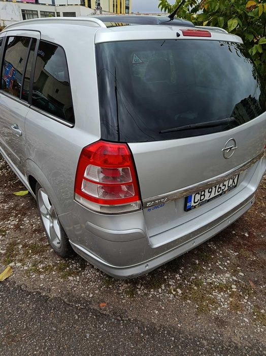 Opel Zafira 1.6 gas