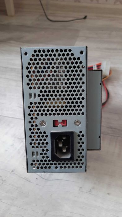 Продам Блок питания компьютерный