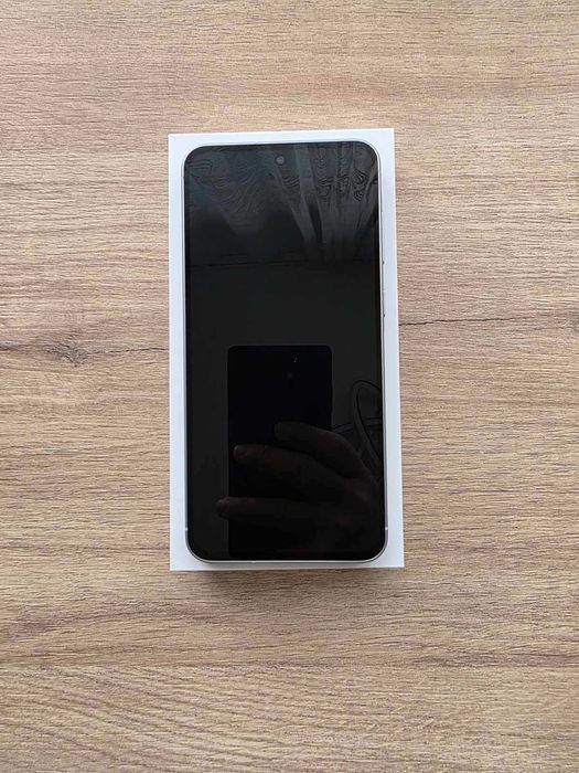 Samsung A56 256GB цвят Awesome Lightgray