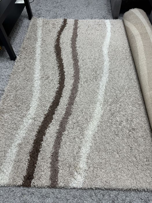 Продам ковер травка 2*3