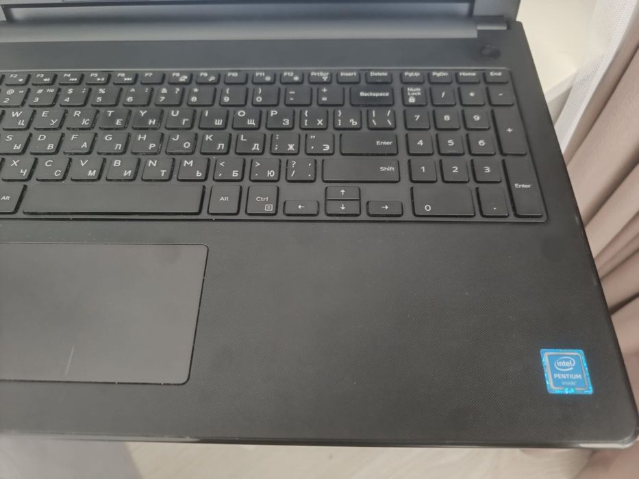 Ноутбук Dell в отличном состоянии