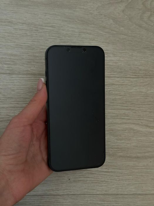 Продам айфон 13 128гб