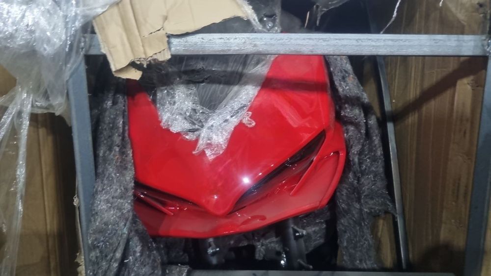 Мото 400кубовый мотоцикл спортбайк