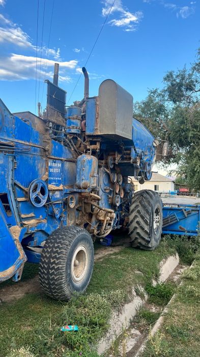 Срочно продам Комбайн Енисей 1200