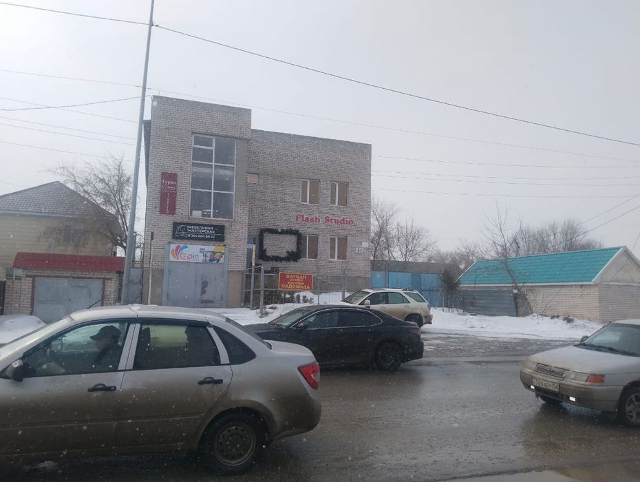 Сдам в аренду коммерческое помещение