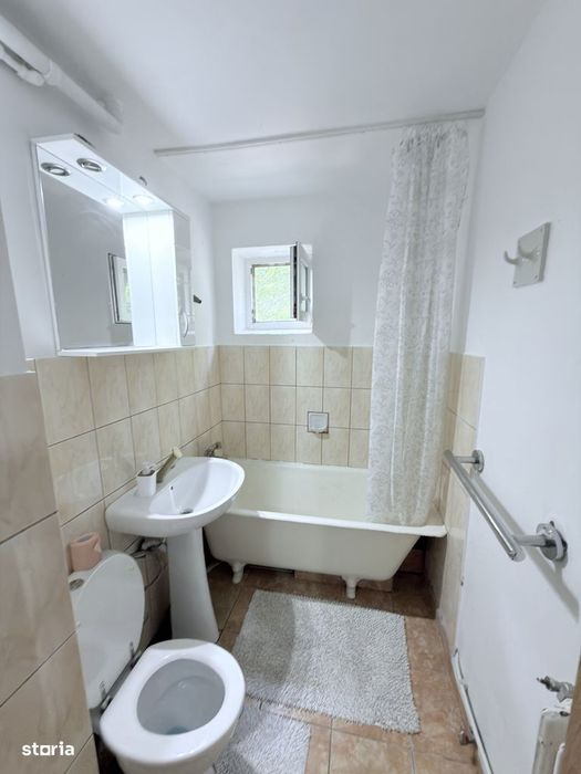 Apartament ultracentral mobilat si utilat