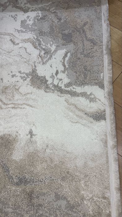 Продам турецкий ковер 4*2,5м