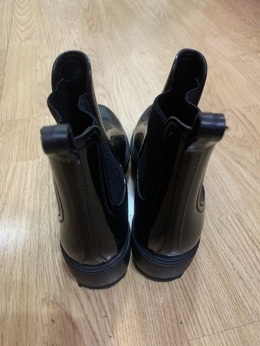 Ghete lucioase,cauciuc siliconat