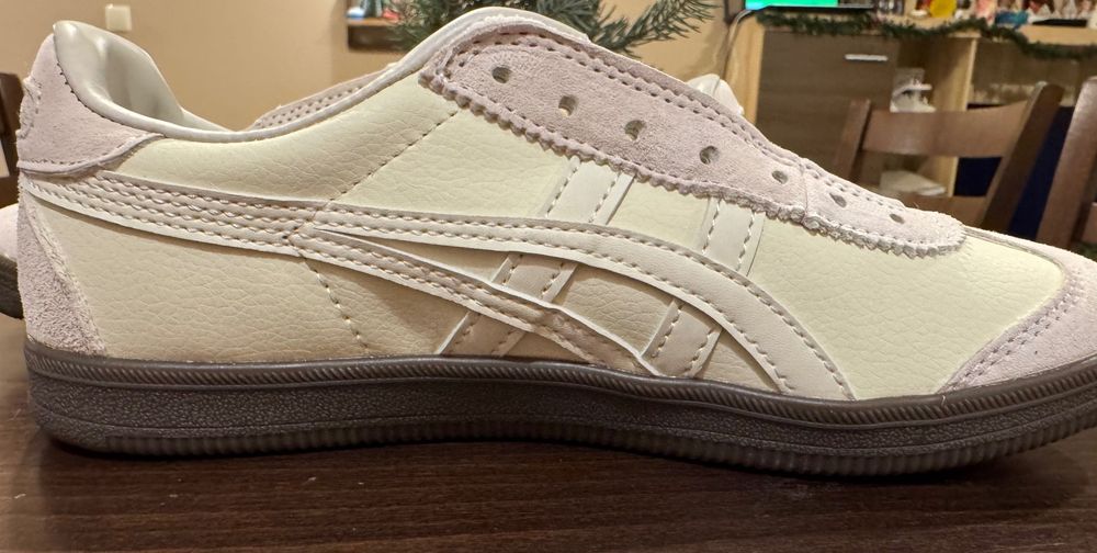 Нов Onitsuka tiger маратонки.