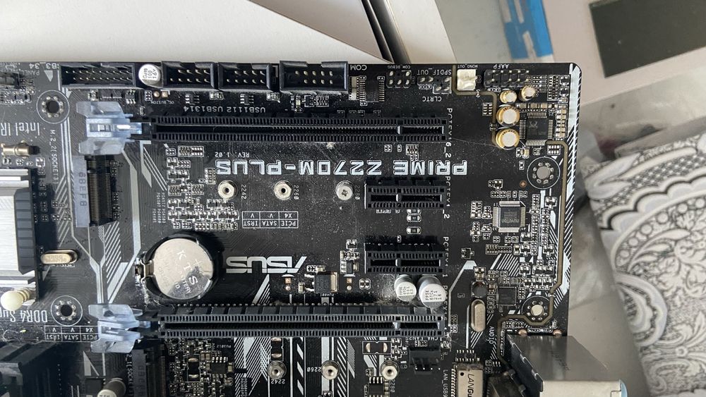 Продам комплектующие в сборе