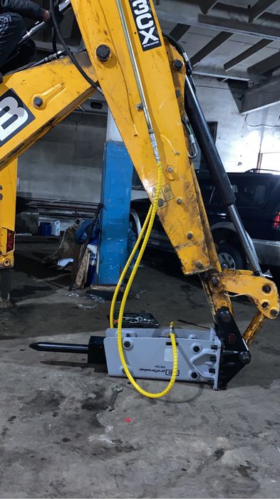Услуги экскаватора погрузчика, гидромолота