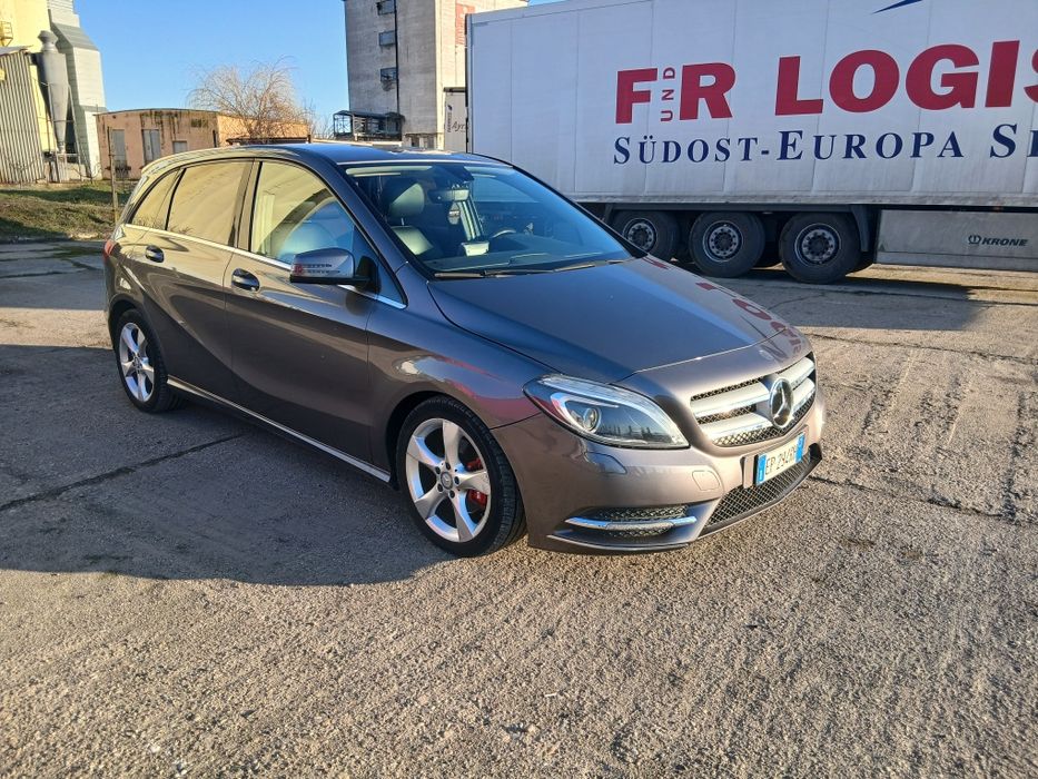 Mercedes b180 cdi An 2013cutie automată