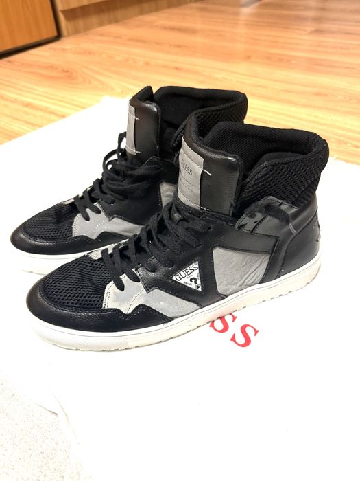 Adidasi Guess marimea 45