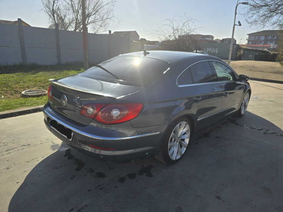 Volkswagen Passat CC 2.0 TDI 170 CP R-Line