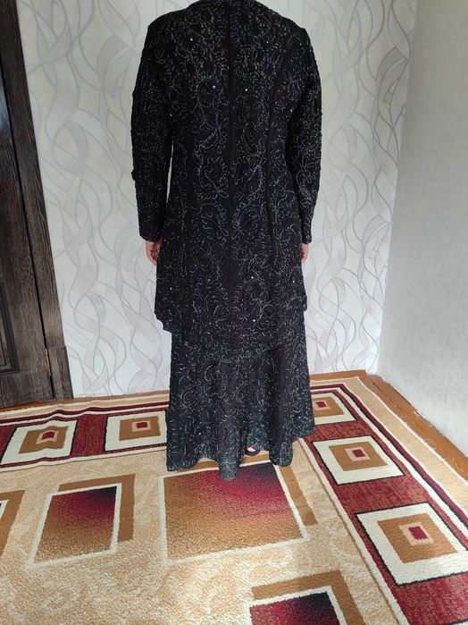 Kastyum yupka toshli