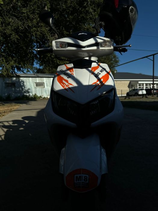 Продам скутер б/у