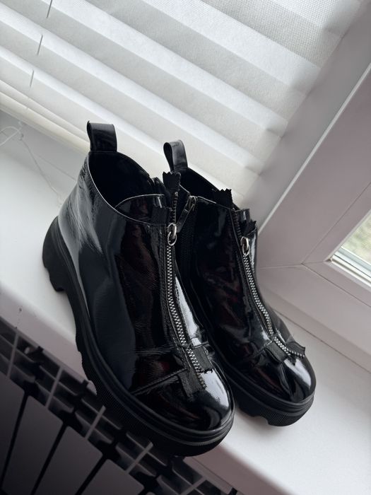 Продам ботильоны