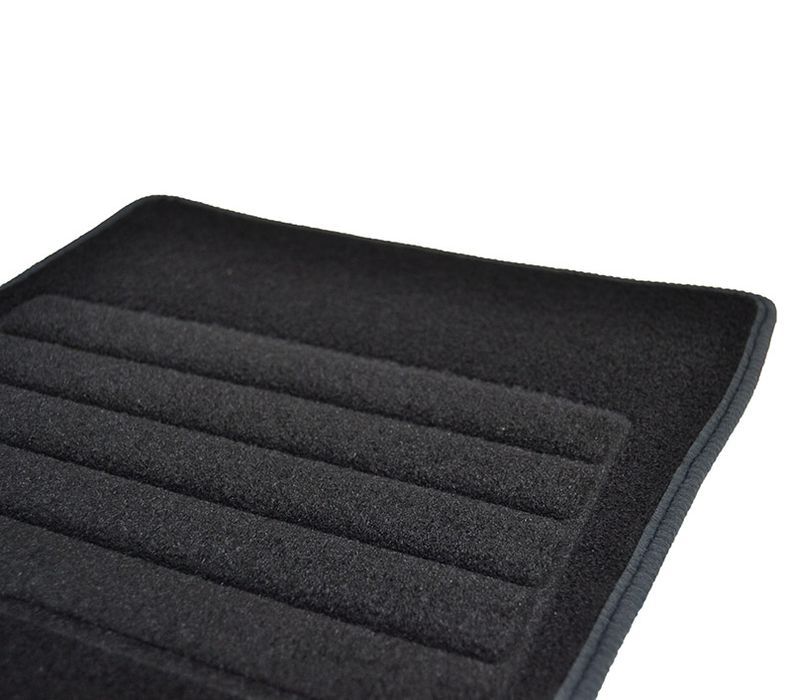 Covorase mocheta Mercedes Clasa A W176 4/5USI 10/2012-, Clasa B W246 2011-, Clasa CLA, Negru, set de 4 bucati