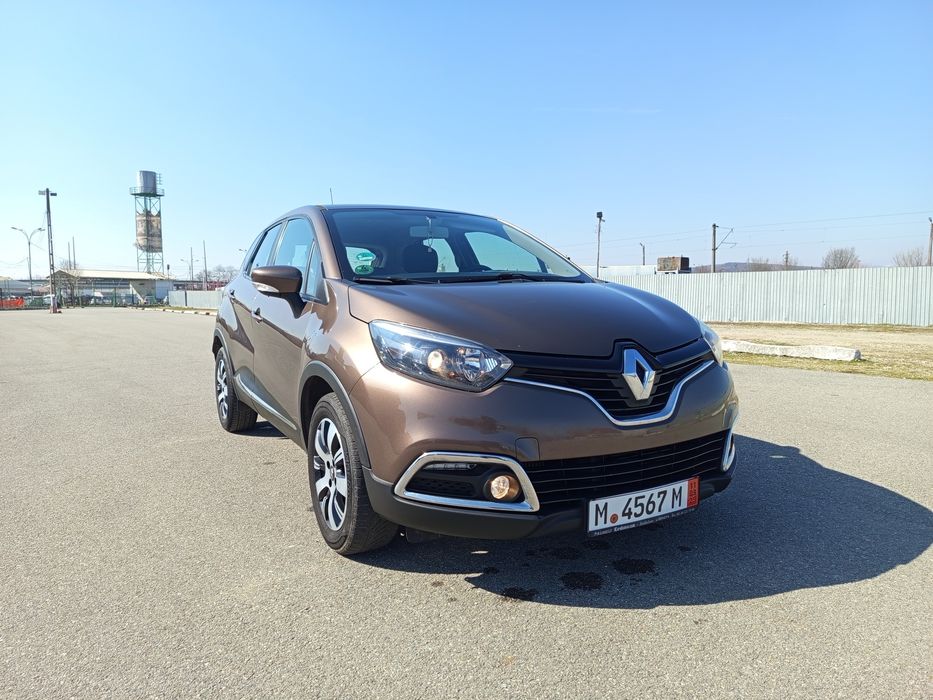 Renault.  Captur